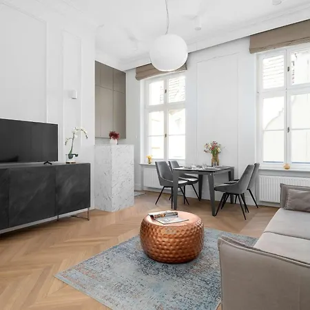 公寓 Stylish Near The Park Centre Of
