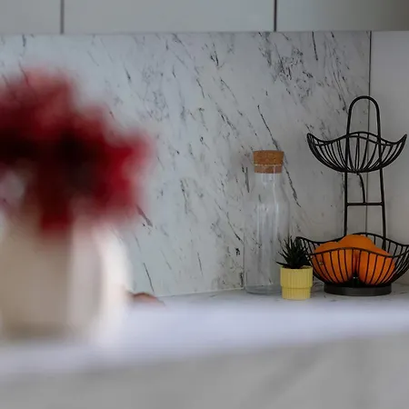 Apartamento Stylish Near The Park Centre Of By Renters Poznan